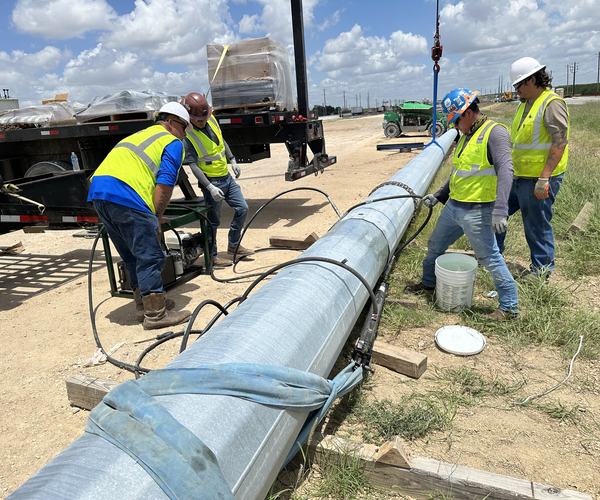 Joining high-mast pole sections